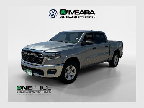 Used 2025 RAM 1500 Big Horn AWD/4WD image 1