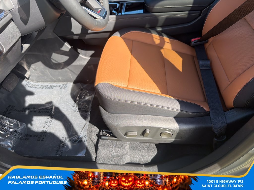 New 2027 Chevrolet Traverse Z71 w/ Enhanced Driving Package AWD/4WD image 16