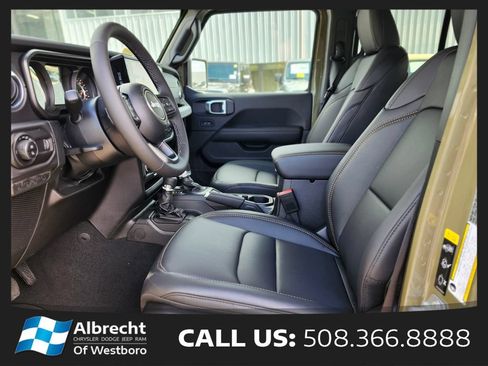 New 2026 Jeep Gladiator Sport AWD/4WD image 17