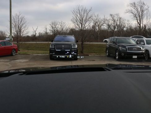 Used 2020 Lincoln Continental Reserve image 44