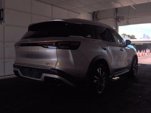 Used 2023 INFINITI QX60 Luxe w/ Cargo Package image 3