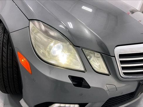 Used 2010 Mercedes-Benz E 350 Sedan image 28