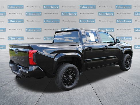 Used 2024 Toyota Tacoma SR5 AWD/4WD image 6