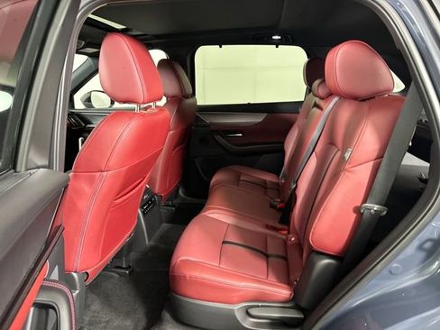 Used 2025 MAZDA CX-70 3.3 Turbo S w/ Premium Package image 25