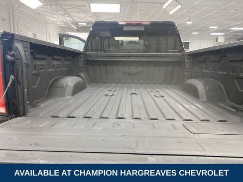 Used 2025 Chevrolet Silverado 3500 High Country AWD/4WD image 34