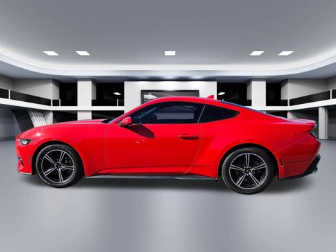 Used 2024 Ford Mustang Premium image 3