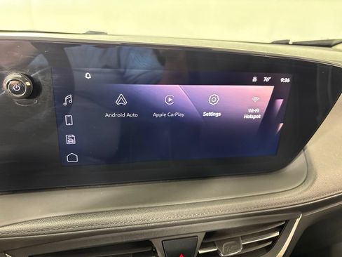Certified 2024 Buick Encore GX Sport Touring FWD image 27