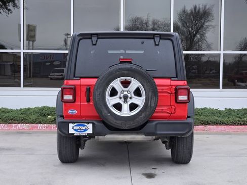 Certified 2022 Jeep Wrangler Unlimited Sport S image 6