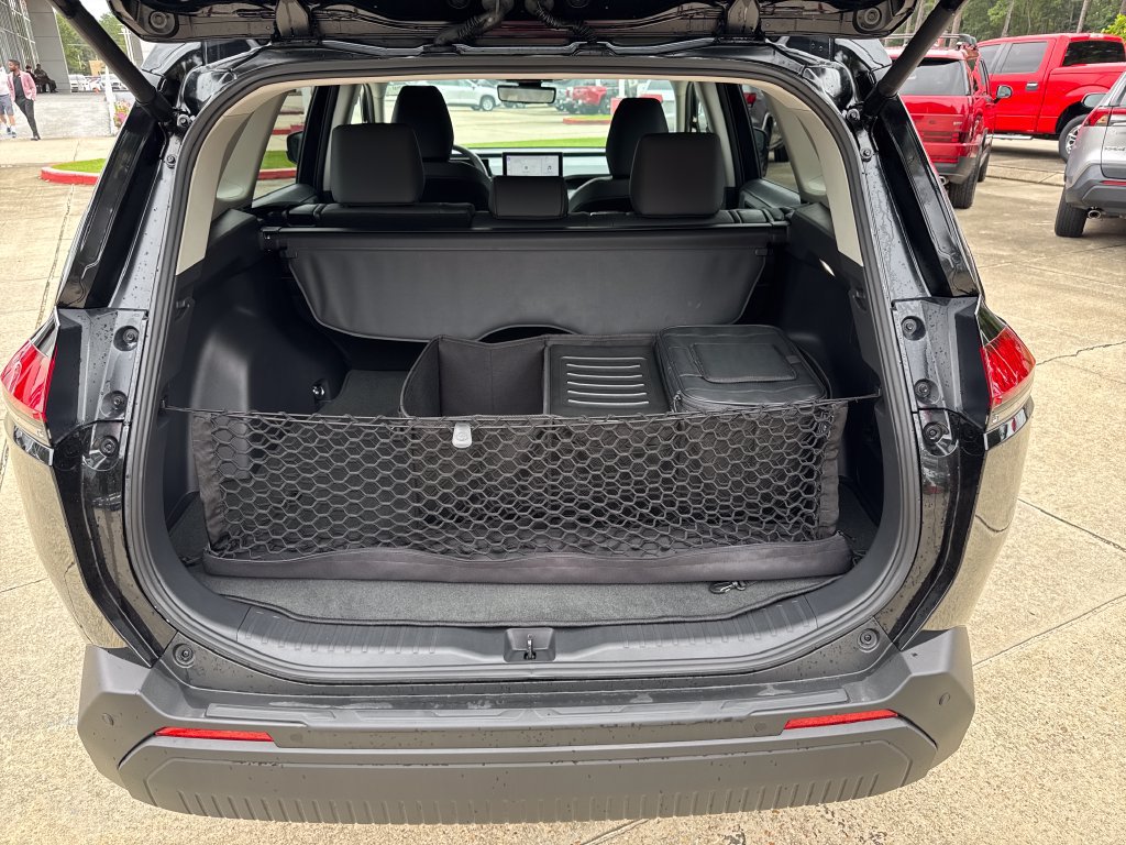 Certified 2026 Toyota RAV4 XLE Premium w/ Panoramic Sun Roof Package AWD/4WD image 26