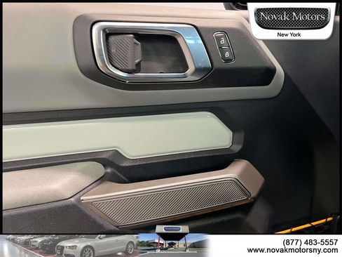 Used 2022 Ford Bronco Badlands image 14