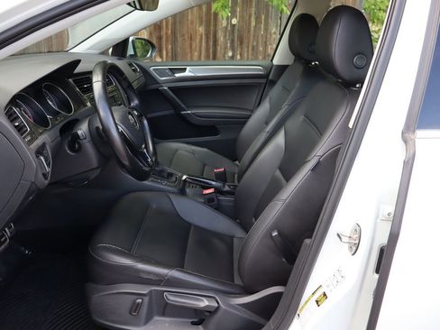 Used 2018 Volkswagen Golf Alltrack S AWD/4WD image 19
