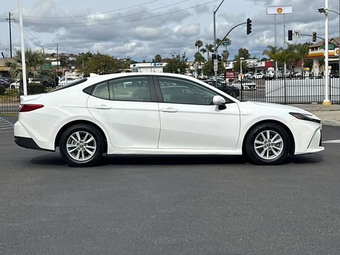 Used 2025 Toyota Camry LE FWD image 6