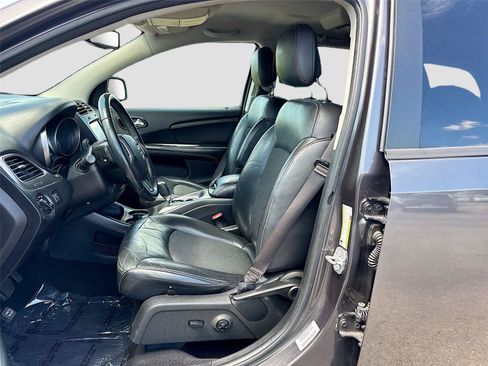 Used 2017 Dodge Journey Crossroad FWD image 20
