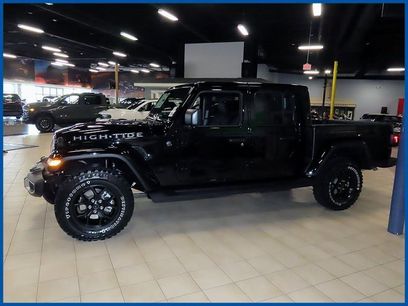 New 2025 Jeep Gladiator Sport