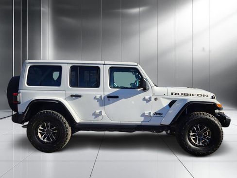 Used 2024 Jeep Wrangler Rubicon 392 image 23