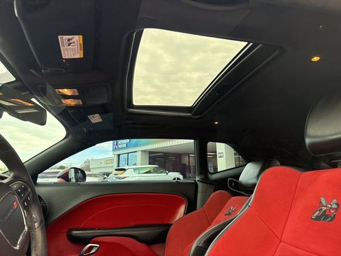 Used 2019 Dodge Challenger R/T Scat Pack image 18