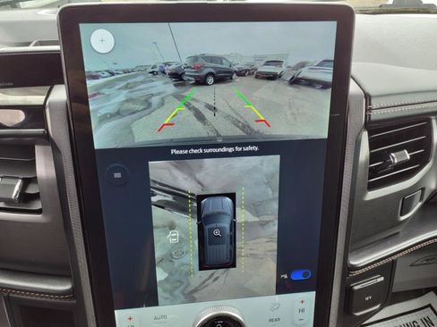 Certified 2022 Ford Expedition Max Platinum image 19