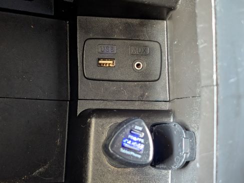 Used 2014 Subaru Crosstrek 2.0i Limited image 12