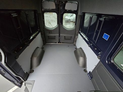 New 2026 Mercedes-Benz Sprinter 144 Cargo image 18