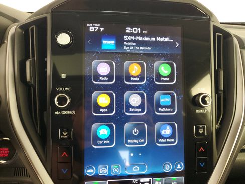 Used 2025 Subaru Crosstrek 2.0i Premium image 21