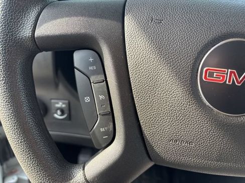 Used 2025 GMC Savana 2500 w/ Driver Convenience Package RWD image 28