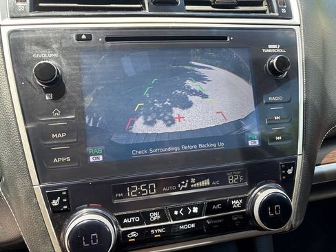 Used 2019 Subaru Outback 2.5i Touring AWD/4WD image 23