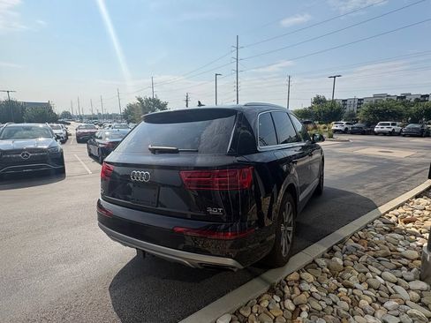 Used 2018 Audi Q7 3.0T Premium Plus w/ Premium Plus Package AWD/4WD image 6