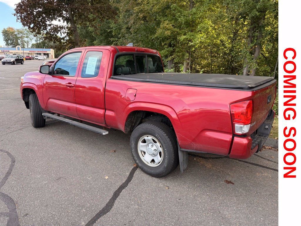 Used 2017 Toyota Tacoma SR w/ SR Convenience Package AWD/4WD image 7