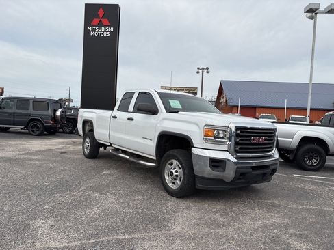 Used 2017 GMC Sierra 2500 2WD Double Cab image 1