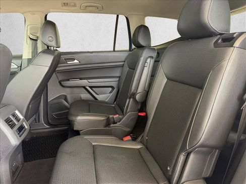 Used 2021 Volkswagen Atlas SEL FWD image 10