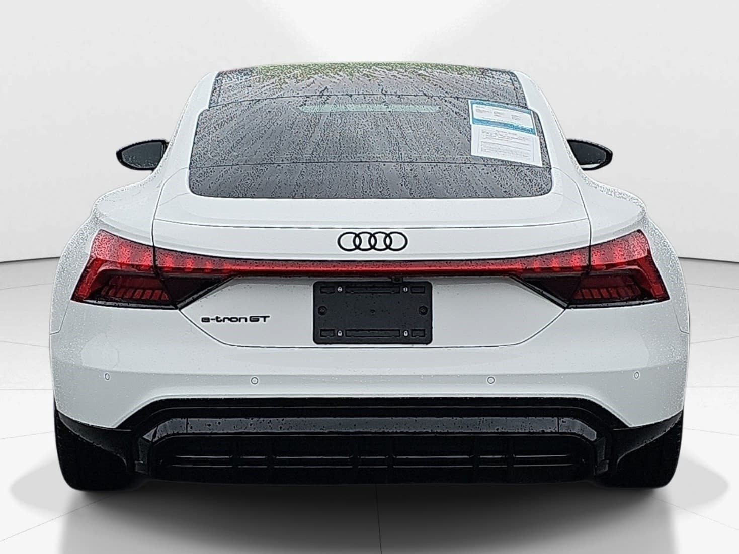 Used 2024 Audi e-tron GT Premium Plus AWD/4WD image 5