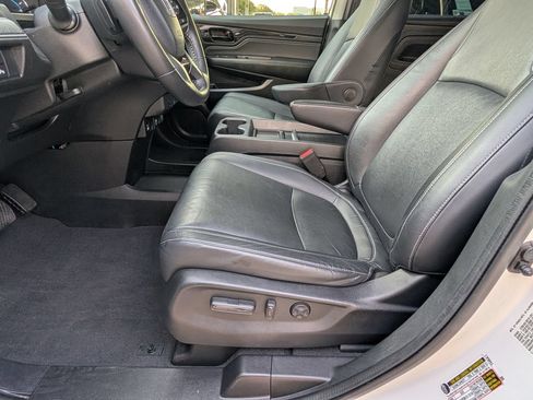 Used 2021 Honda Odyssey Touring image 15