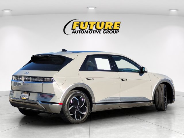 Used 2023 Hyundai Ioniq 5 Limited RWD image 4