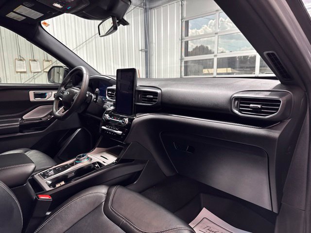 Used 2023 Ford Explorer ST w/ Equipment Group 401A AWD/4WD image 26