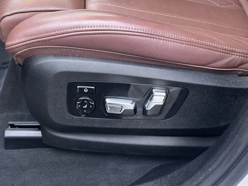 Certified 2023 BMW X6 M50i w/ Executive Package image 16