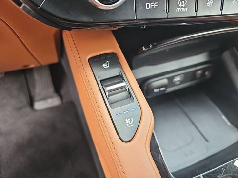 Used 2025 Kia Telluride EX X-Line AWD/4WD image 32