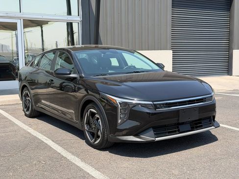 Used 2025 Kia K4 EX FWD image 14