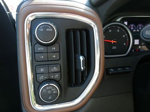 New 2023 Chevrolet Silverado 2500 High Country w/ Z71 Off-Road Package AWD/4WD image 28