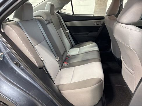 Used 2017 Toyota Corolla LE w/ Carpet Mat Package (TMS) FWD image 16
