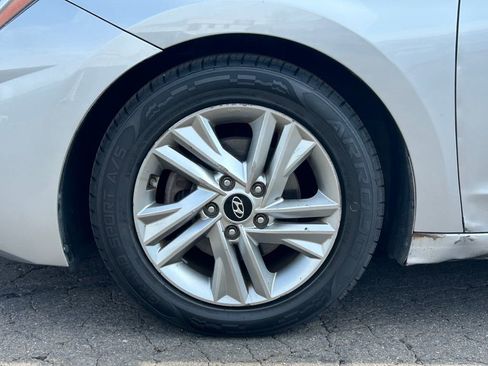 Used 2020 Hyundai Elantra SEL w/ Cargo Package (C1) image 10