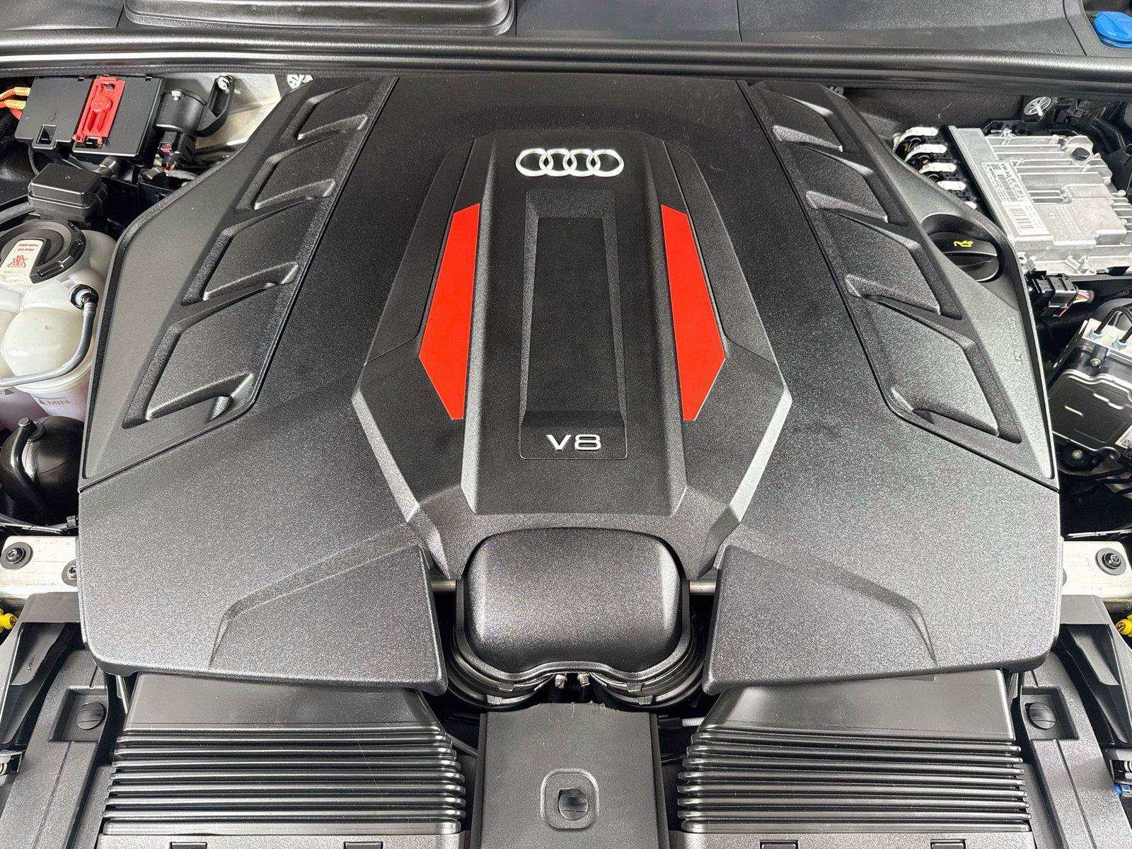 Used 2024 Audi SQ8 Prestige AWD/4WD image 33