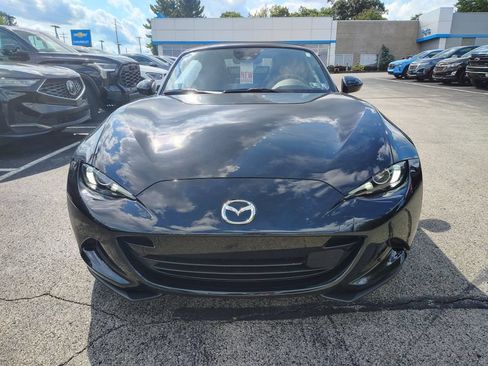 Used 2024 MAZDA MX-5 Miata Grand Touring w/ Appearance Package RWD image 2