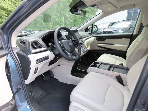 New 2026 Honda Odyssey EX-L image 2