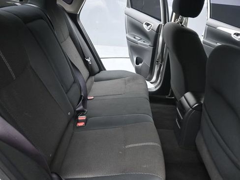 Used 2015 Nissan Sentra S image 12