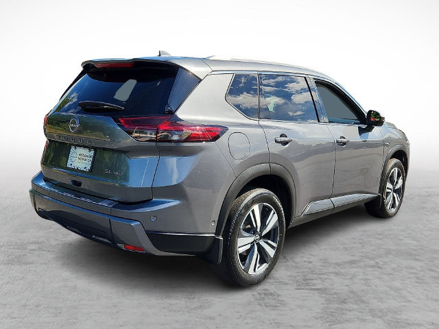 Used 2024 Nissan Rogue SL w/ SL Premium Package AWD/4WD image 6