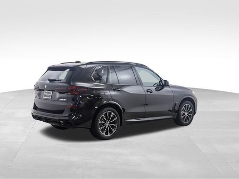 Used 2026 BMW X5 M60i image 5