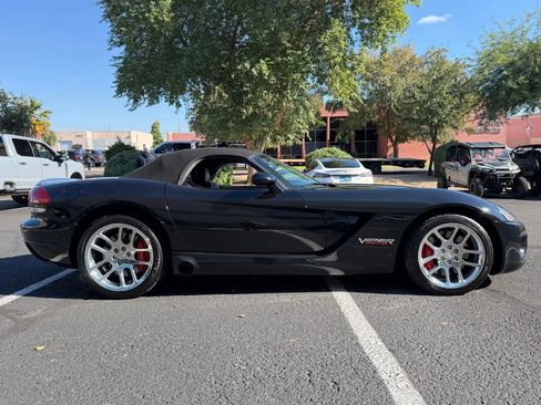 Used 2004 Dodge Viper SRT-10 image 26