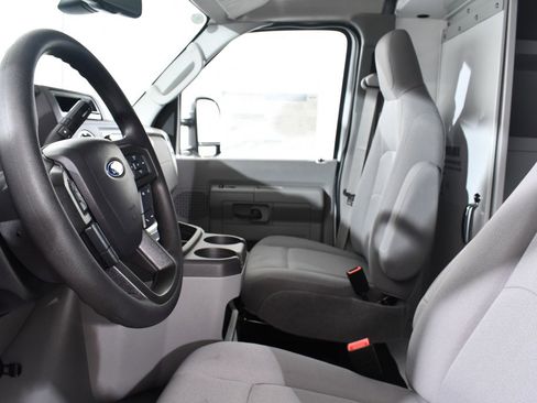 New 2026 Ford E-350 and Econoline 350 Super Duty w/ Power Equipment Group image 13