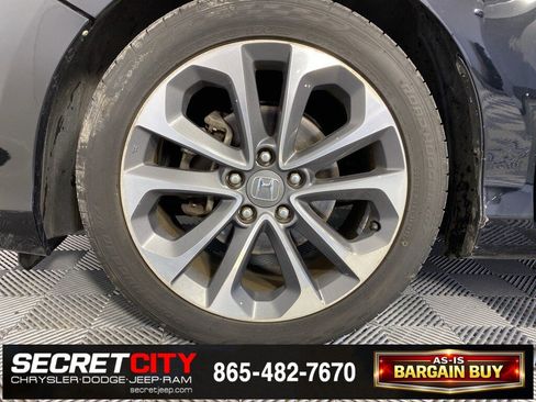 Used 2015 Honda Accord Sport image 9
