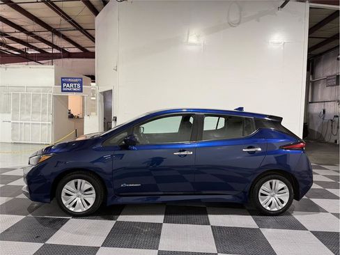 Used 2019 Nissan Leaf S w/ S Charge Package image 8